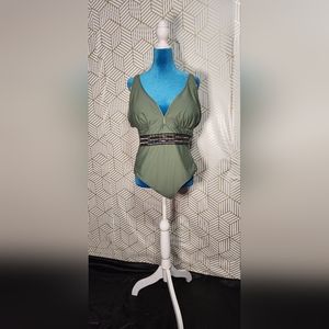 Womens Green bathing suit with gold accents (SIZE 2XL)